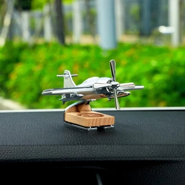 Solar Cessna Aircraft With Unique Fragrance