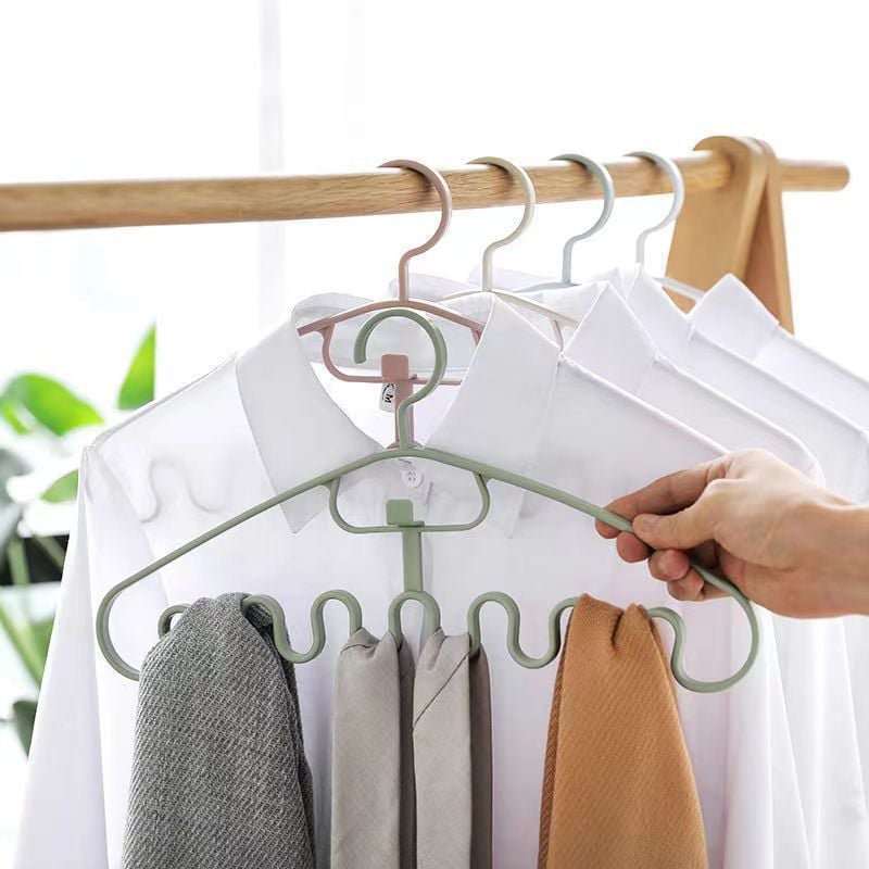 The Ideal Closet Organizer
