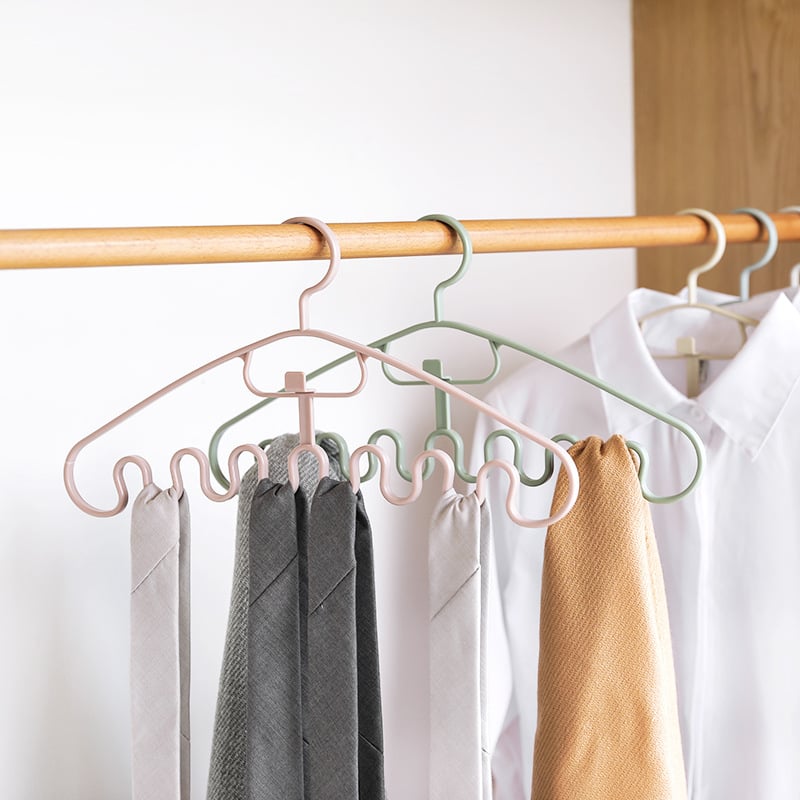 The Ideal Closet Organizer