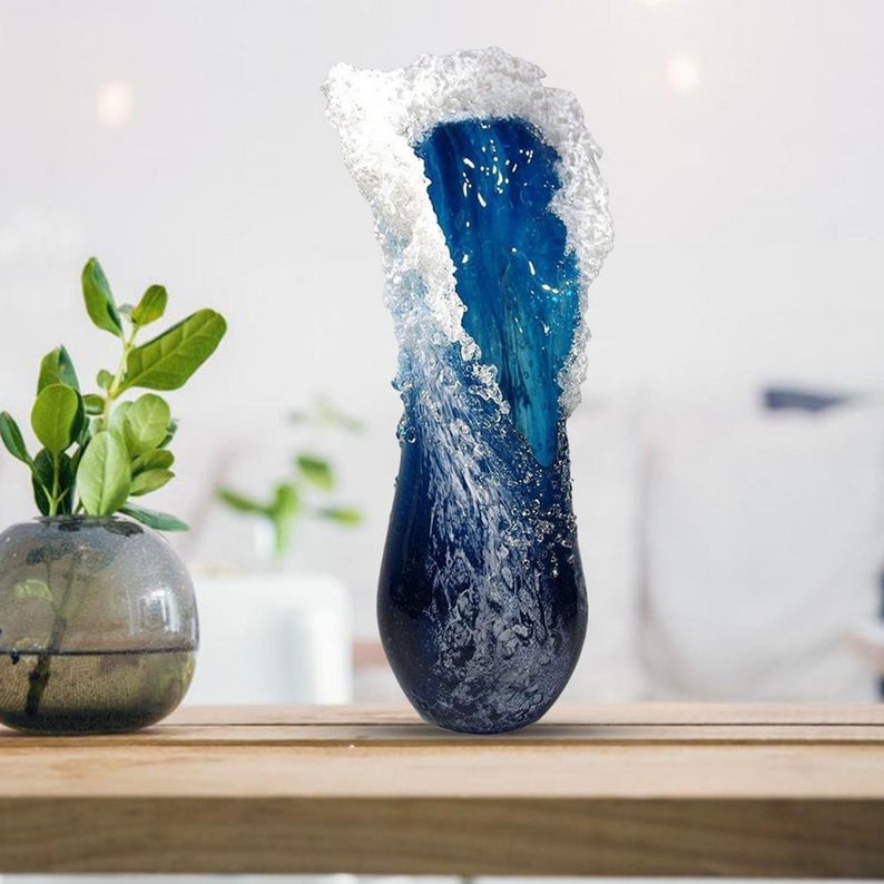 Majestic Wavy Vase
